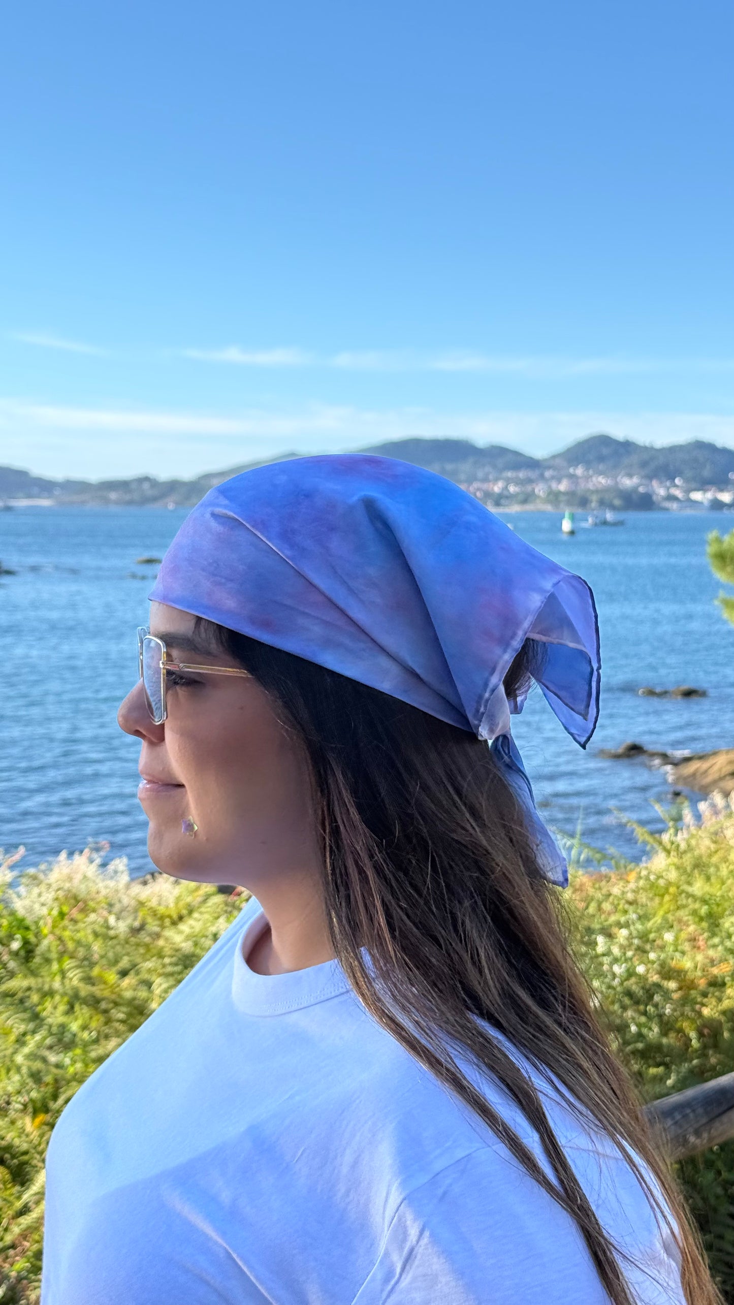 Purple Skies | Pañuelo de seda pintado a mano