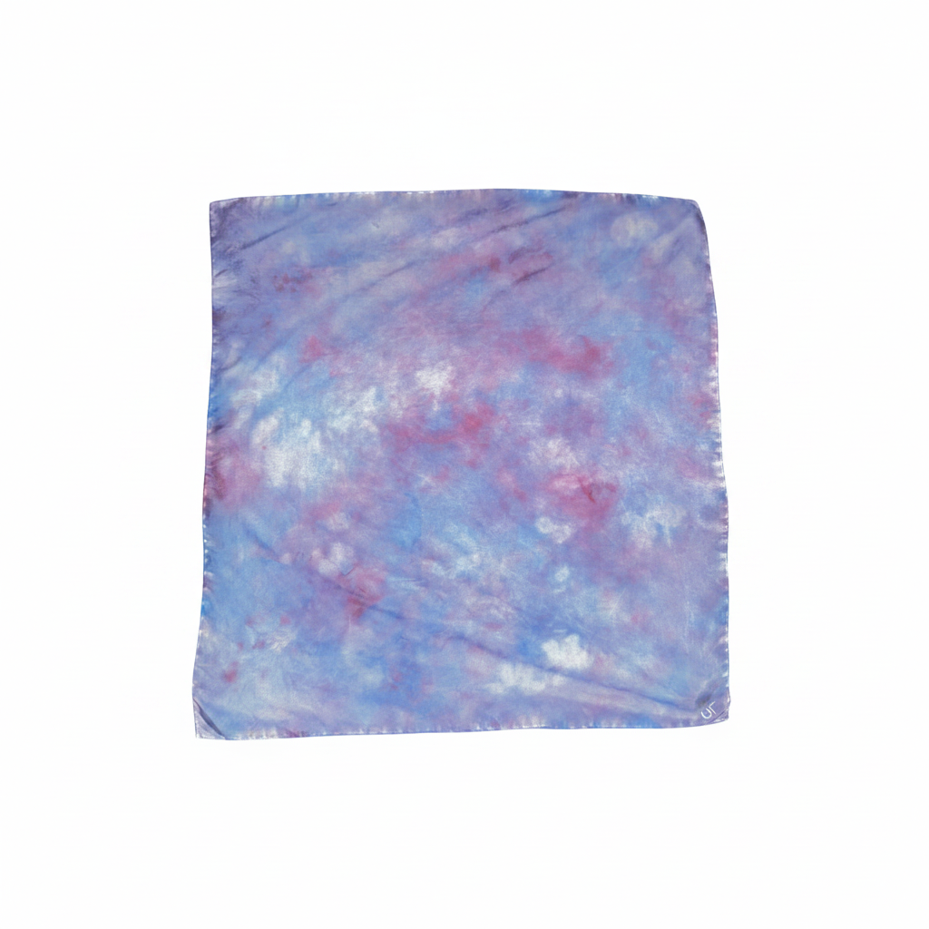 Purple Skies | Pañuelo de seda pintado a mano