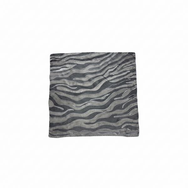 Silver Stripes | Pañuelo de seda pintado a mano